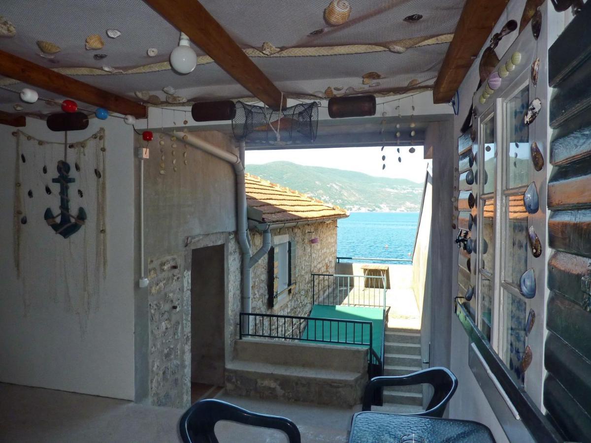 Rose - Apartmani Janovic Luštica Luaran gambar