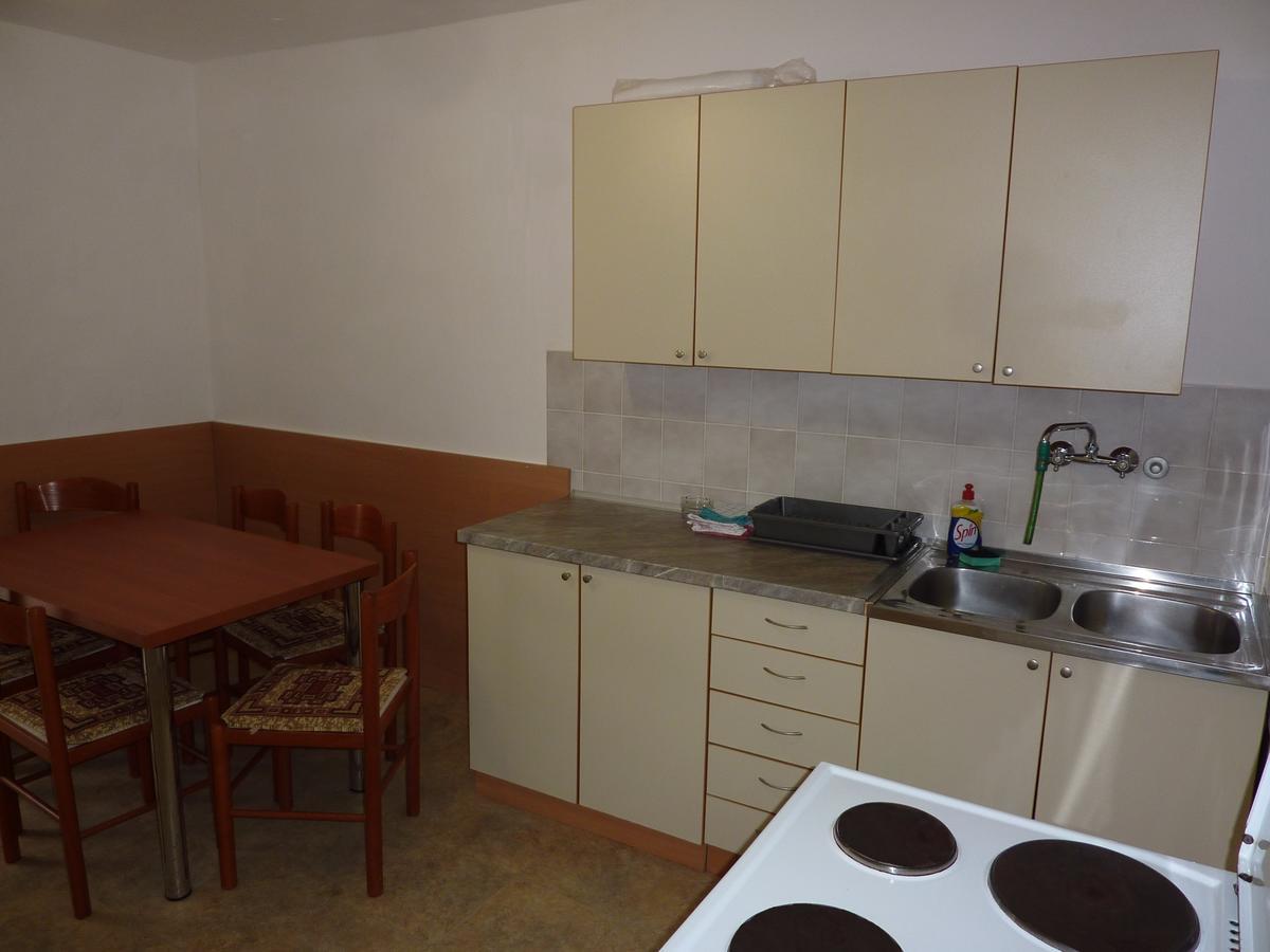 Rose - Apartmani Janovic Luštica Luaran gambar