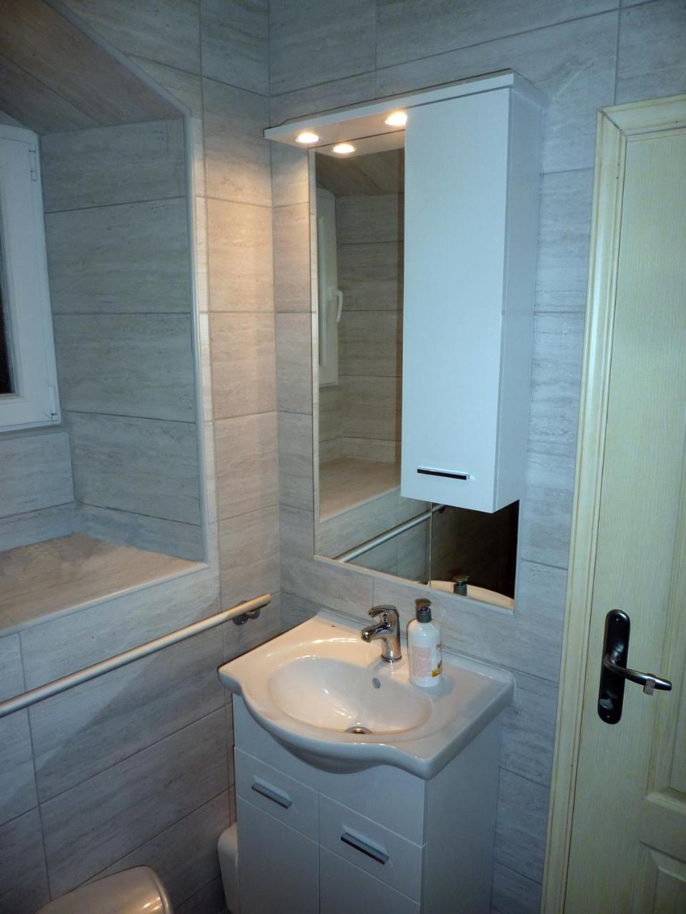 Rose - Apartmani Janovic Luštica Luaran gambar
