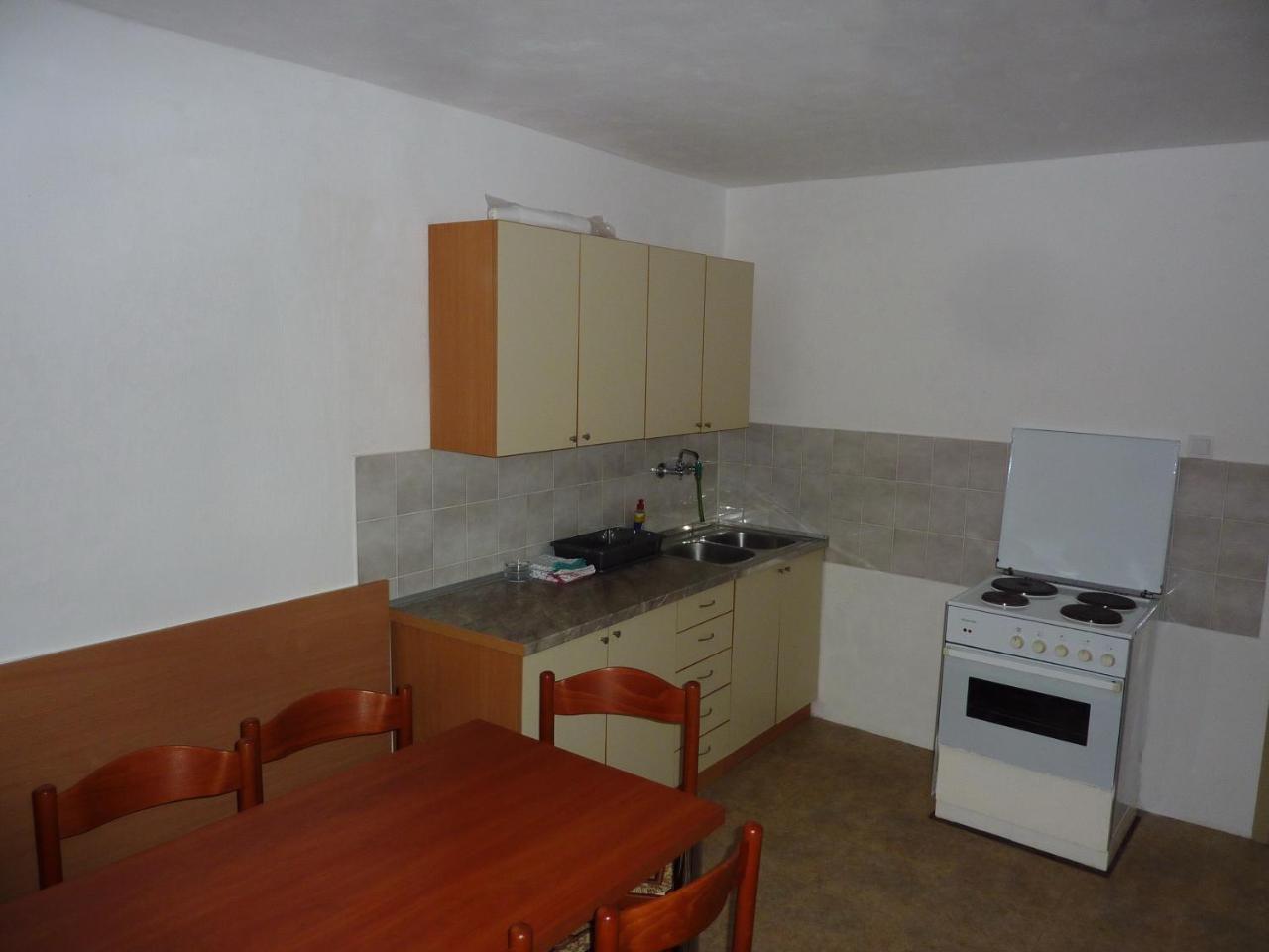 Rose - Apartmani Janovic Luštica Luaran gambar